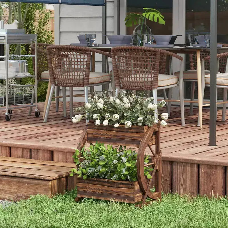 Jardinières en bois de style calèche, plates-bandes surélevées décoratives