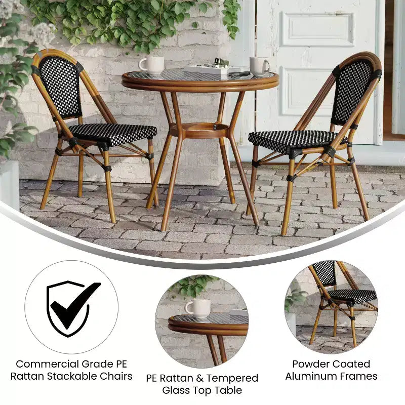 Table de style bistrot avec verre
